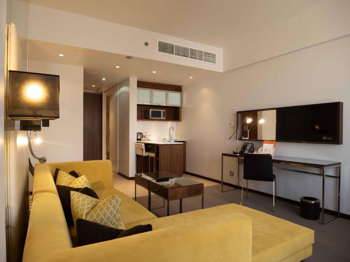 Centro Capital Doha - By Rotana Hotel Eksteriør billede
