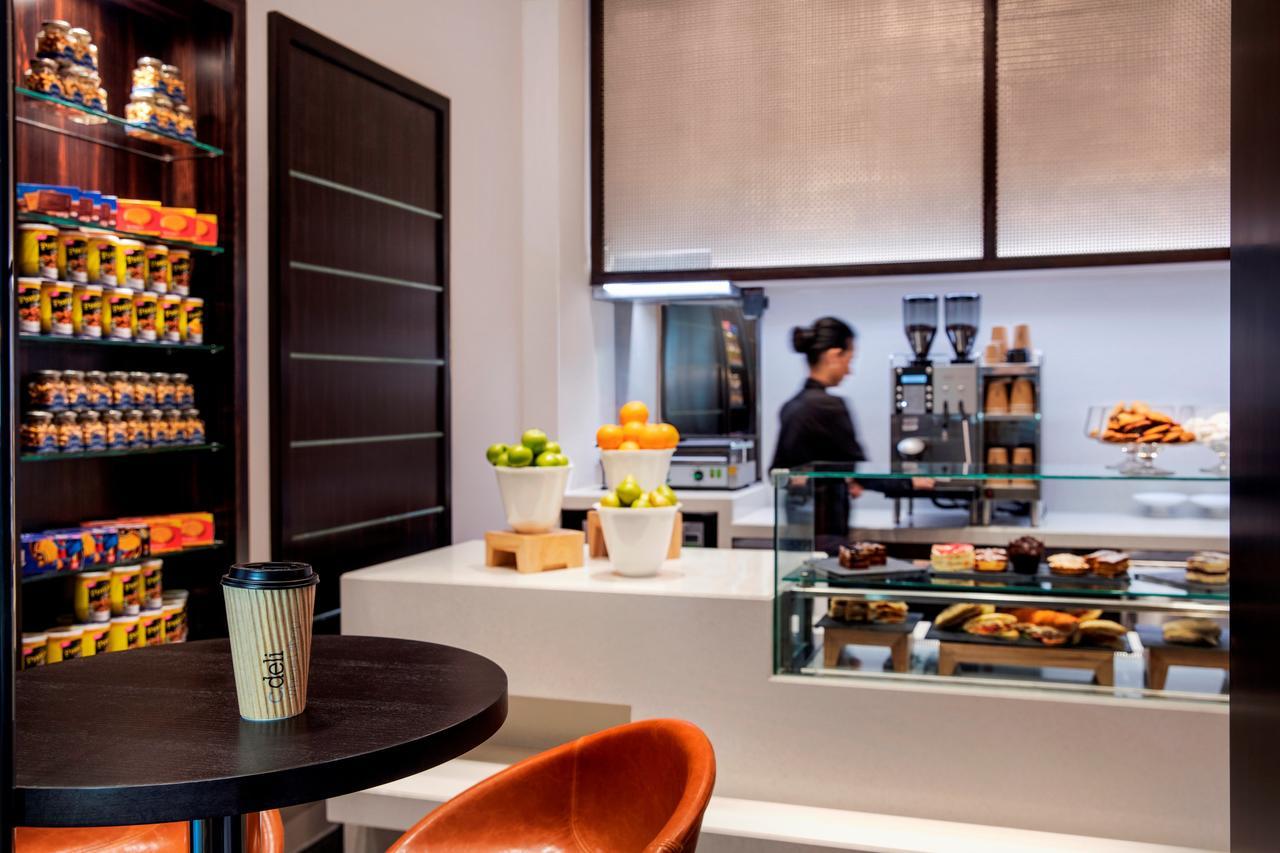 Centro Capital Doha - By Rotana Hotel Eksteriør billede